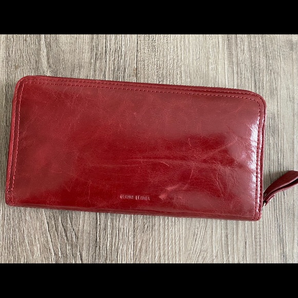 Kenneth Cole Reaction Wallet - Picture 2 of 5